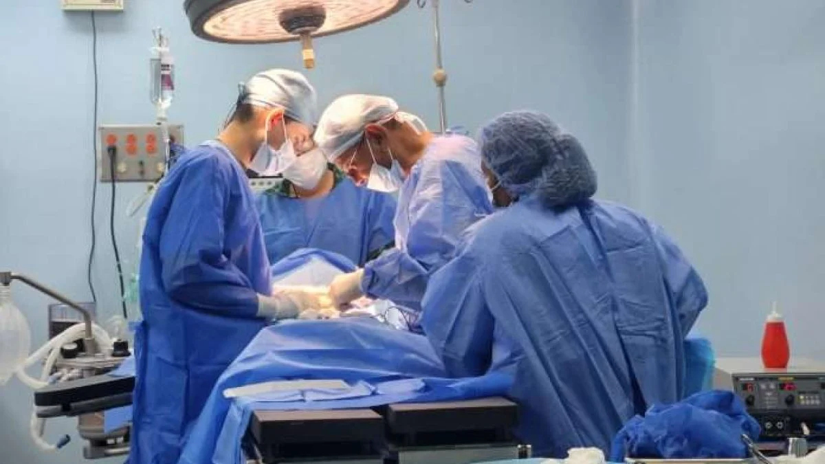 Gobierno destina ingresos energéticos para fortalecer salud pública